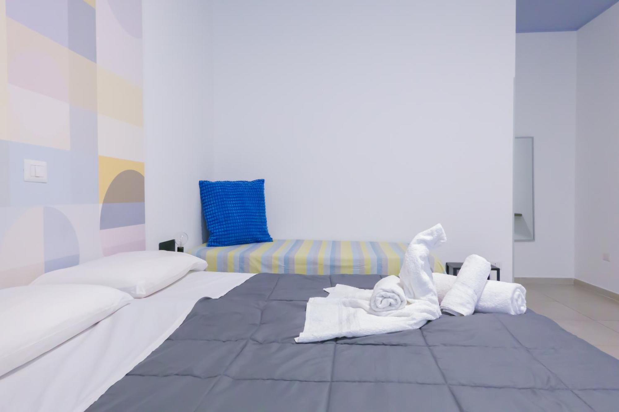 Sleep Inn Toledo - Self Check-In Наполи Екстериор снимка